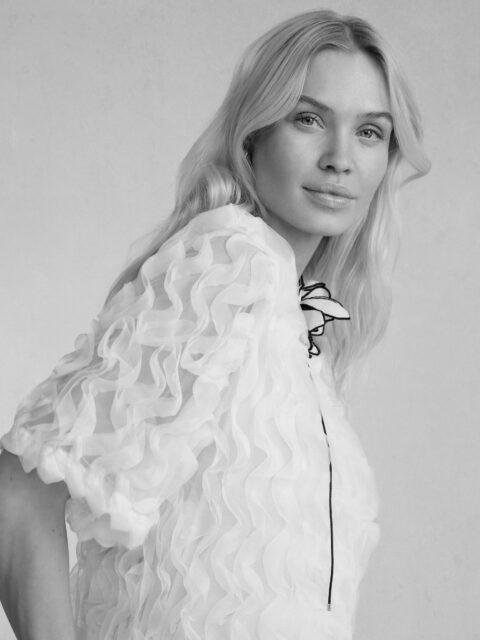 Fotografering for @culture_international 🤍

#softluxury #editorialstyle #minimalfashion #scandinavianstyle #effortlessbeauty